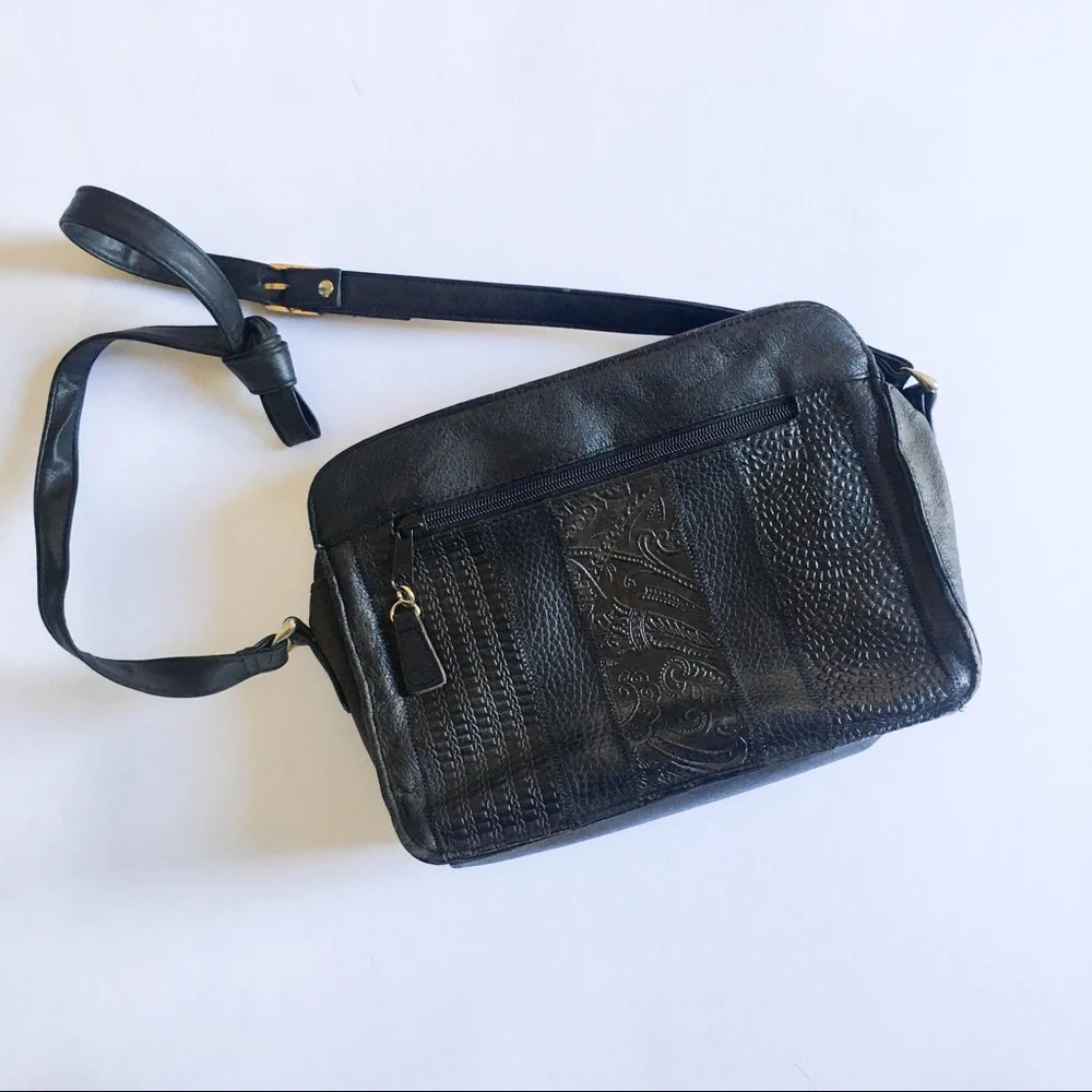 Vintage Inspired Embossed Leather Cross Body Bag Black One Size - Picture 8 of 14